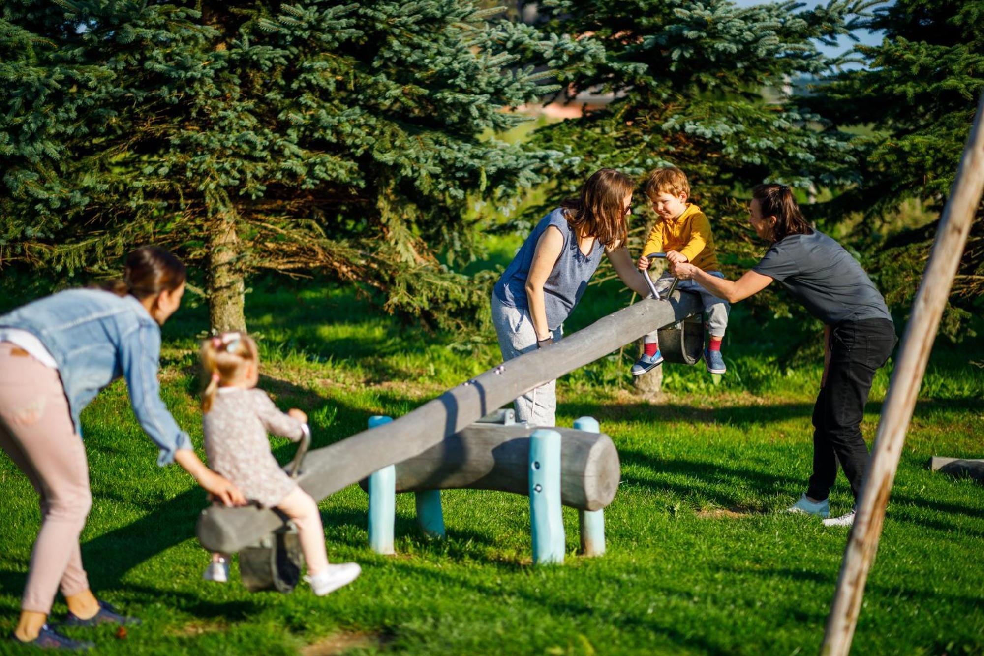 Tylickie Wzgorze Spa & Wellness Pensjonat Dla Rodzin Z Dziecmi Tylicz Eksteriør billede